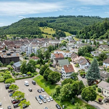 Next To The Spa Wlan Netflix Parking Lot Apartment Zurzach Exterior photo