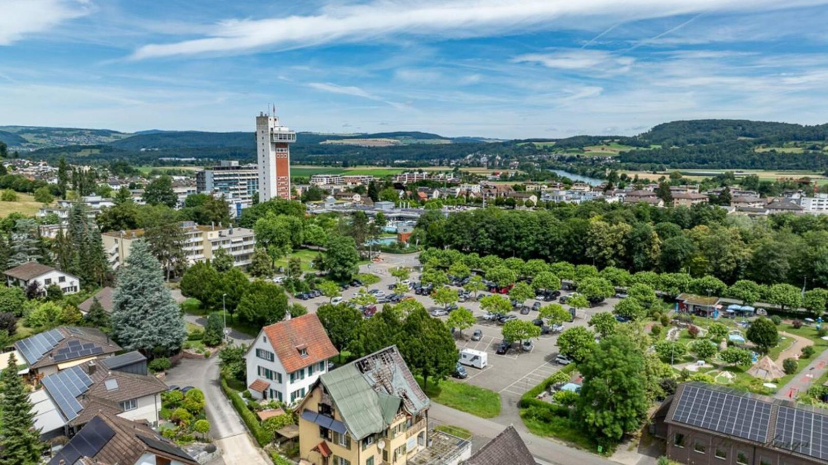 Next To The Spa Wlan Netflix Parking Lot Apartment Zurzach Exterior photo